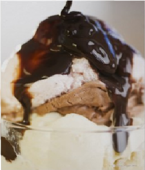 Toffee-notensaus met chocolade ijs